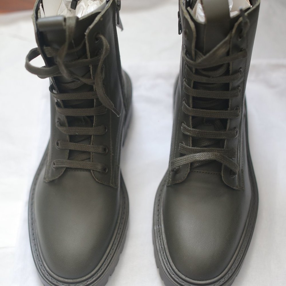 NWT LOW HEEL LACED genuine LEATHER ANKLE KHAKI GREEN BOOTS.
